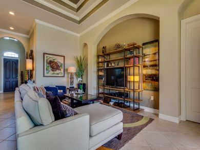 Naples Home 918732