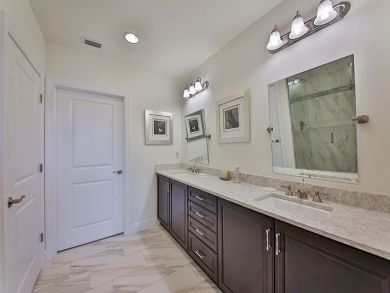 Naples Condo 918733