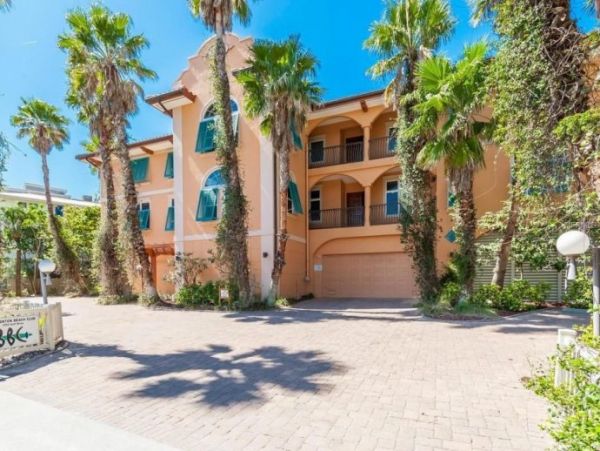 Anna Maria Island Holmes Beach Home 918741