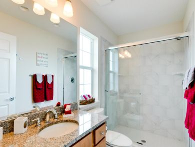 Stunning 3 Bedroom Duplex with Gulf Views from the Rooftop