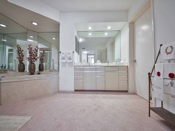 Naples Beach Condominium with Ocean Views