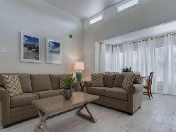 Siesta Key Vacation Cottage Sleeps Eight Guests.
