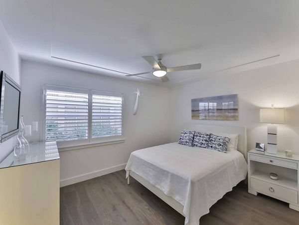 Beachfront Vacation Condo with Great Amenities