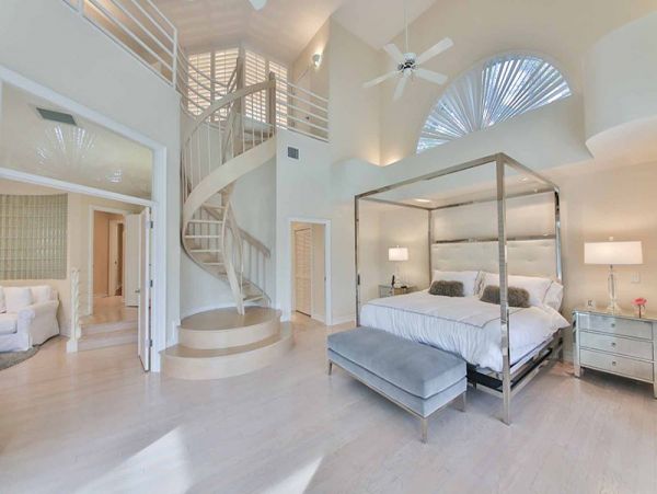 Bonita Springs Luxury Vacation Rental Home Four Bedrooms