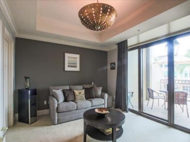 Naples Condo 918797