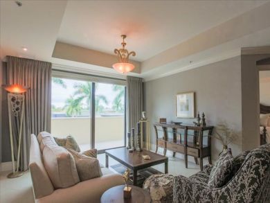Naples Condo 918797