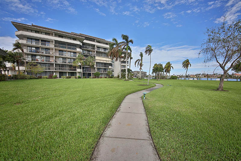Marco Island Condo 918802