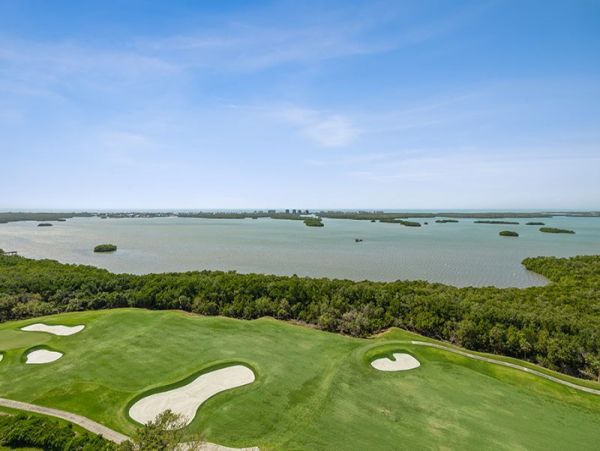 Bonita Springs Luxury Rental Accommodation Three Bedrooms