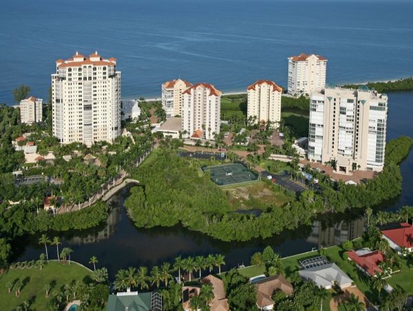 Beachfront Bliss Naples Vacation Rental for the Perfect Getaway