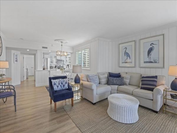 What a Stunner Luxury Naples Beach Condo - additional view, photo 4
