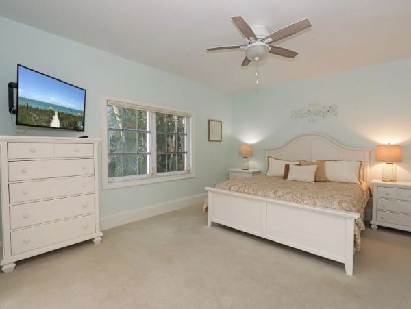 Naples Vacation Home Four Bedroom