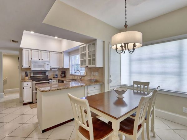 Naples Vacation Home Four Bedroom