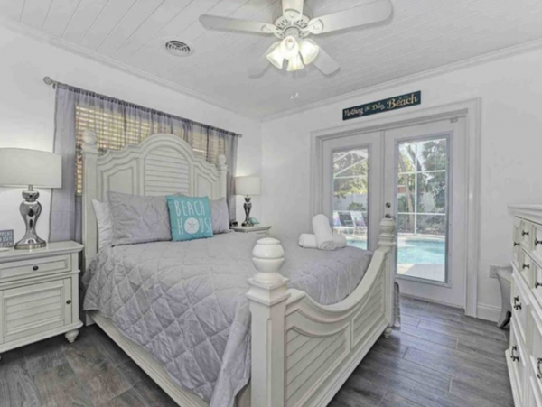 Naples Home 918819