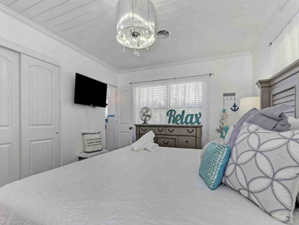 Naples Home 918819