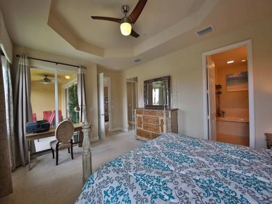 Naples Condo 918823