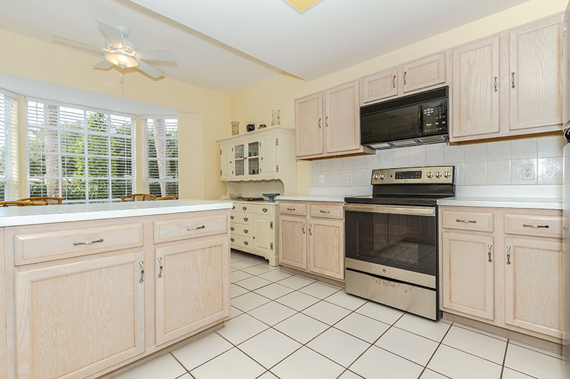 Naples Condo 918827