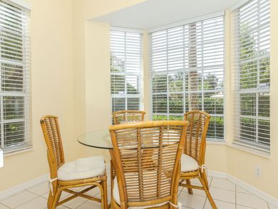 Naples Condo 918827