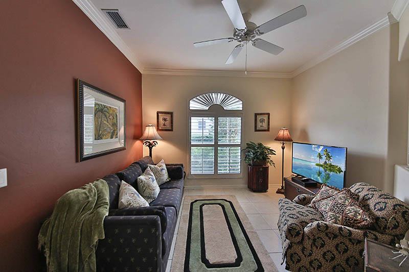Naples Home 918830