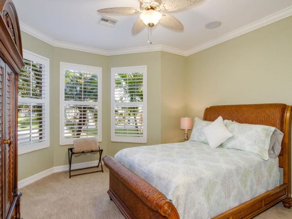 Cape Coral Luxury Vacation Rental Home Five Bedrooms