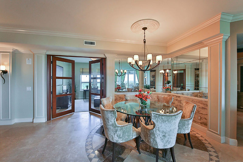Naples Condo 918851