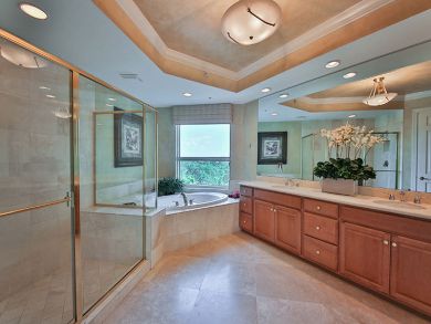 Naples Condo 918851