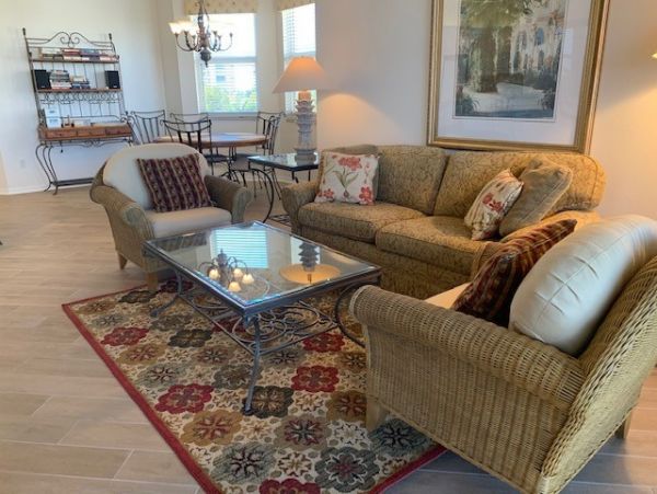 Upscale Three Bedroom Vacation Rental Naples