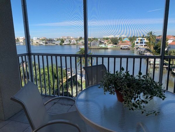 Upscale Three Bedroom Vacation Rental Naples