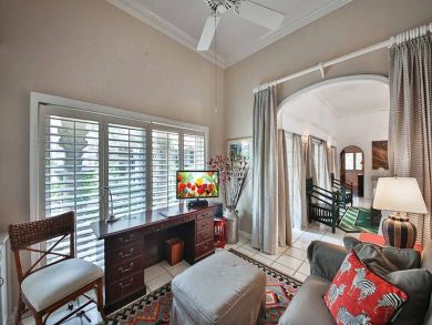 Naples Condo 918856