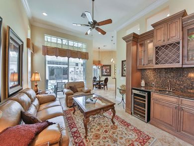 Naples Home 918859