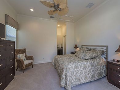 Naples Home 918868