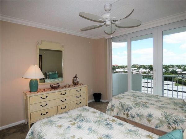 Marco Island Condo 918871