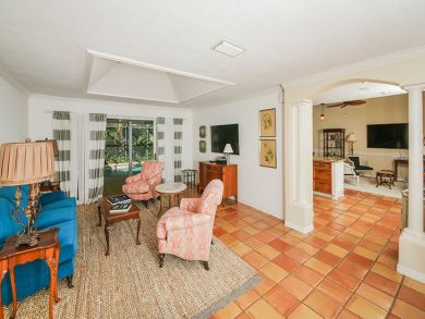 Naples Home 918877