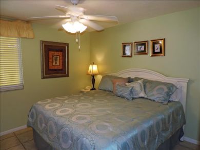 Marco Island Condo 918881