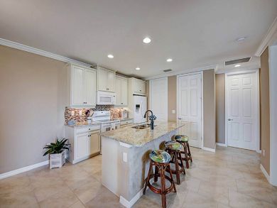Naples Home 918886