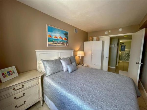 On Beach Marco Island Vacation Condo Three Bedroom