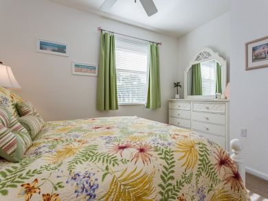 Naples Condo 918904