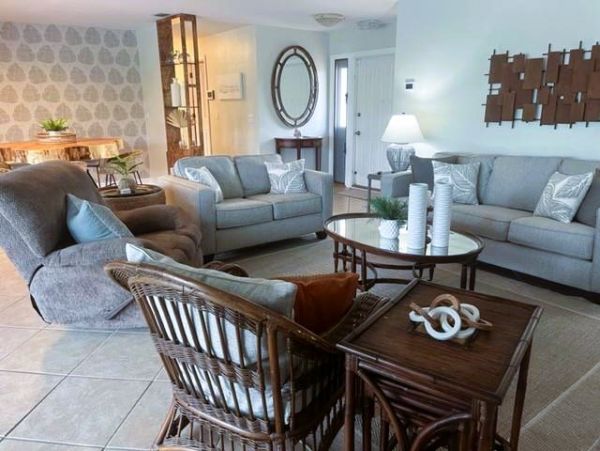 Marco Island Vacation Home with Private Caged Pool