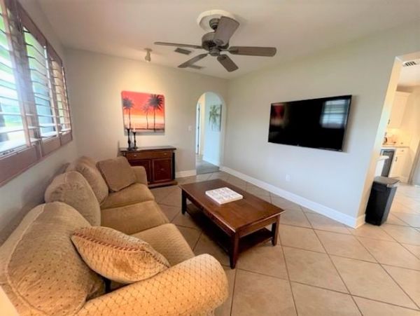 Marco Island Vacation Home with Private Caged Pool