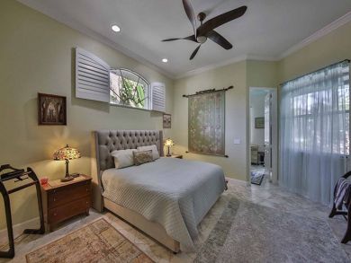 Naples Home 918910