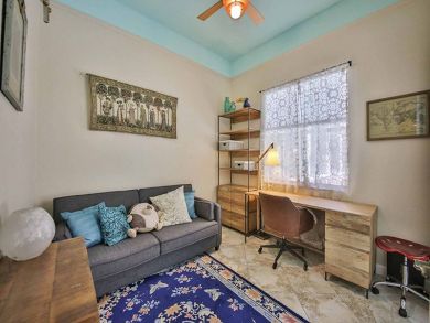 Naples Home 918910