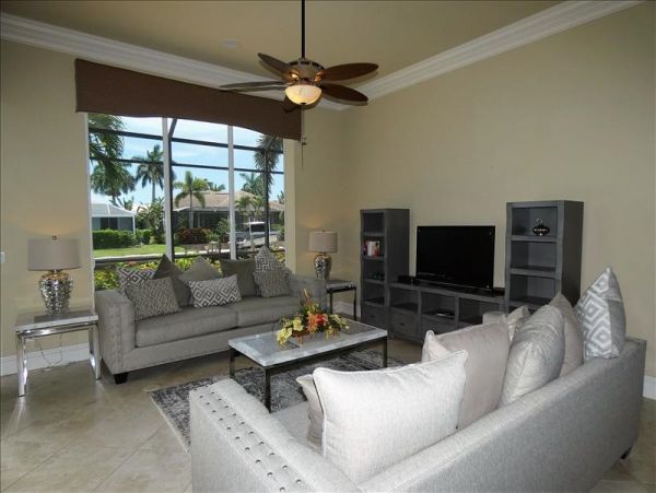 Beautiful 4 Bedroom Home in Marco Island with Private Pool