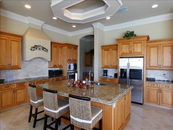 Beautiful 4 Bedroom Home in Marco Island with Private Pool