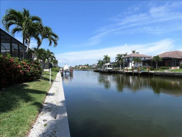 Beautiful 4 Bedroom Home in Marco Island with Private Pool