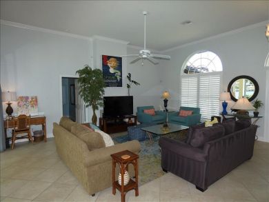 MARCO ISLAND 3 BEDROOM POOL HOME