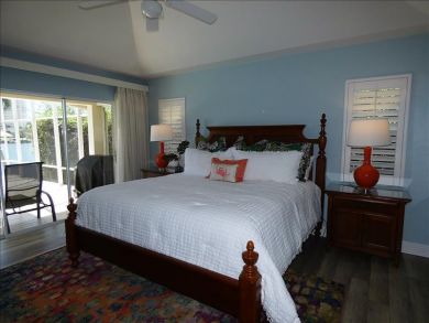 MARCO ISLAND 3 BEDROOM POOL HOME