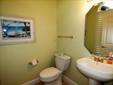 MARCO ISLAND 3 BEDROOM POOL HOME