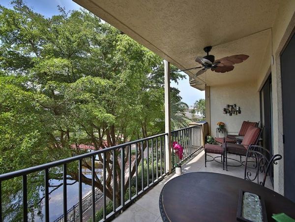Charming Vacation Condo with One Bedroom in Naples