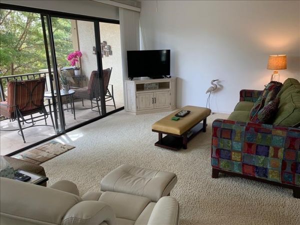 Charming Vacation Condo with One Bedroom in Naples