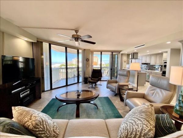 Beachfront 3 Bedroom Marco Island Condo Short Walk To Beach