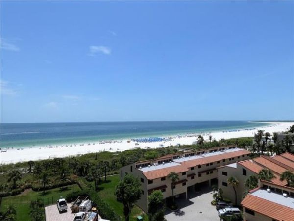 Beachfront 3 Bedroom Marco Island Condo Short Walk To Beach